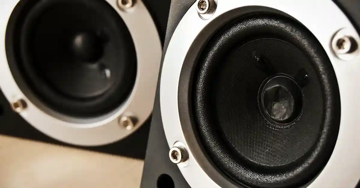 Speakers that are broken and crackling and popping